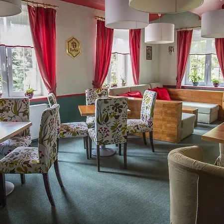 Hotel Sirákov Liptál