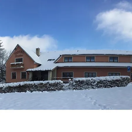 Hotel Sirakov 3*