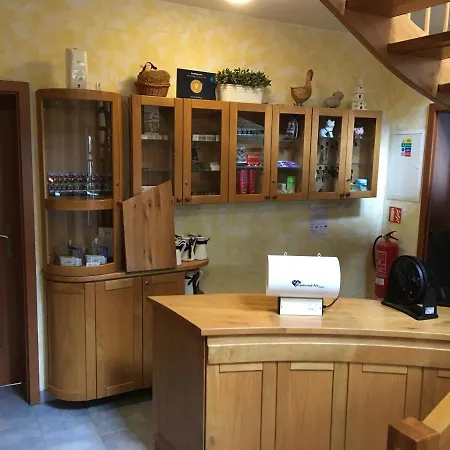 Sirakov Hotel Liptal