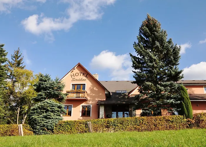 Sirakov Otel Liptál